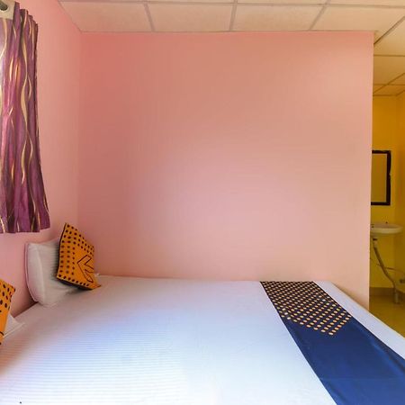 Spot On 65135 Hotel Suvarna Samrat Lodge Khamshet Zewnętrze zdjęcie