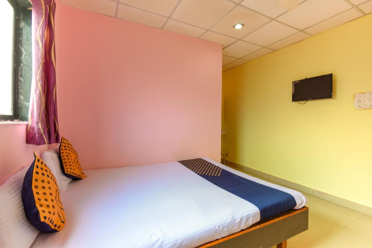 Spot On 65135 Hotel Suvarna Samrat Lodge Khamshet Zewnętrze zdjęcie